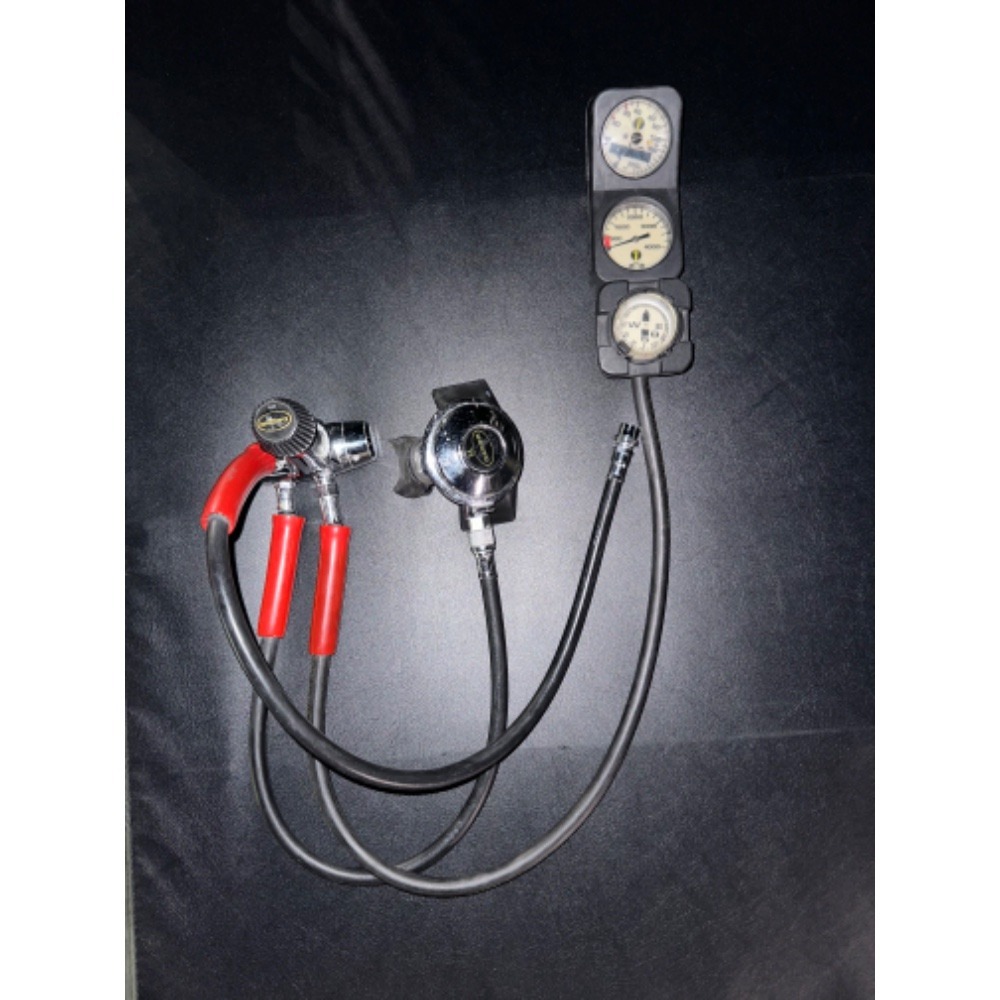 Dacor Scuba Diving Regulator Xl 850 W/ Gauges Depth Compass Pressure